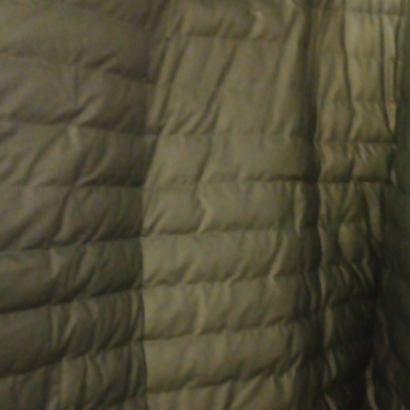 RAINS Trekker Cape Evergreen Large - NWT - Picture 9 of 9